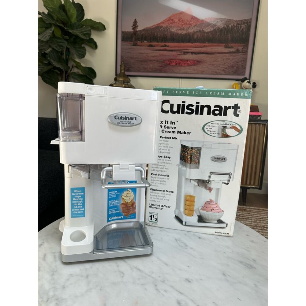 Cuisinart White Soft-Serve Ice Cream Maker with Dispenser Model Ice-45*READ